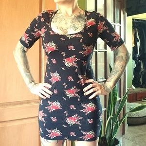 Obey Propaganda Black Floral summer dress - L